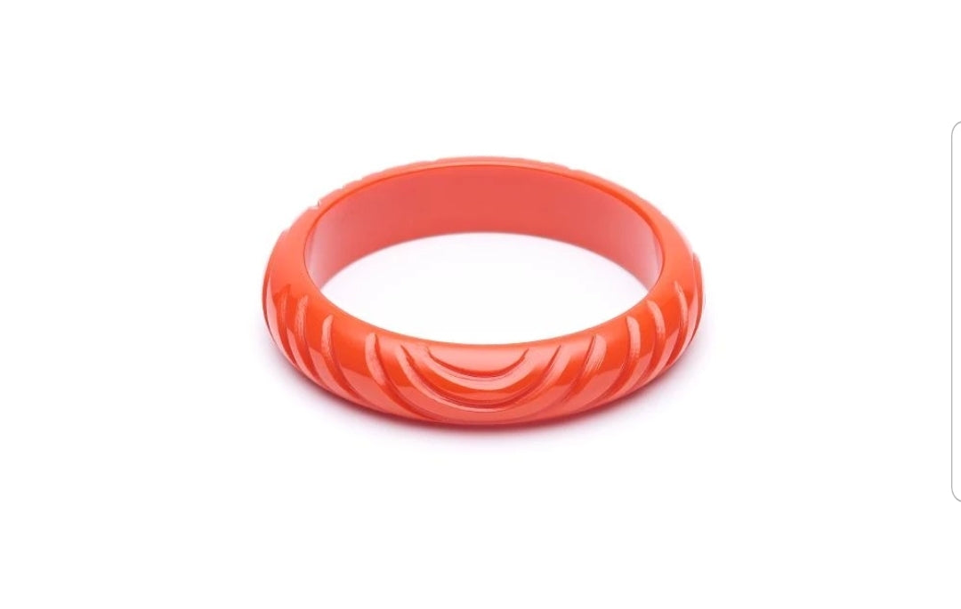 Midi Papaya Heavy Carve Fakelite Bangle by Splendette